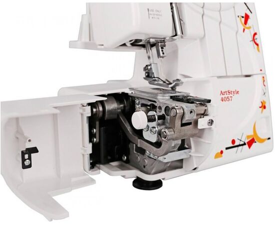  Оверлок Janome Artstyle 4057 белый 